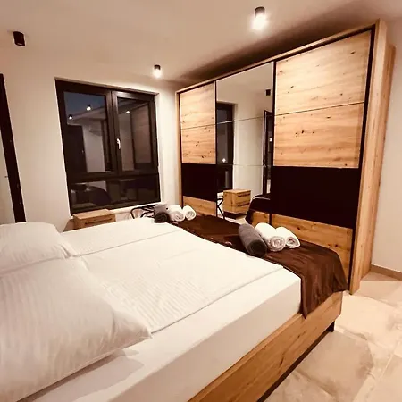 Apartment Neptunina *